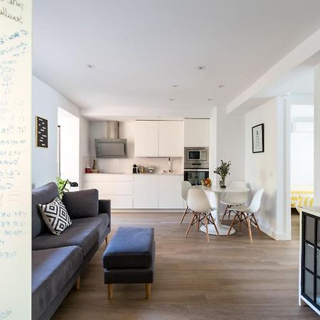 Apartamento Moderno En Triana 2 Dormitorios Y Aire Acondicionado Seville Luaran gambar